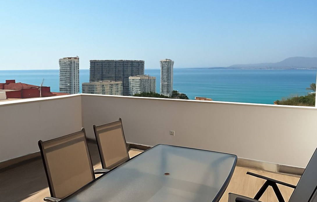 Chalet frente al mar
