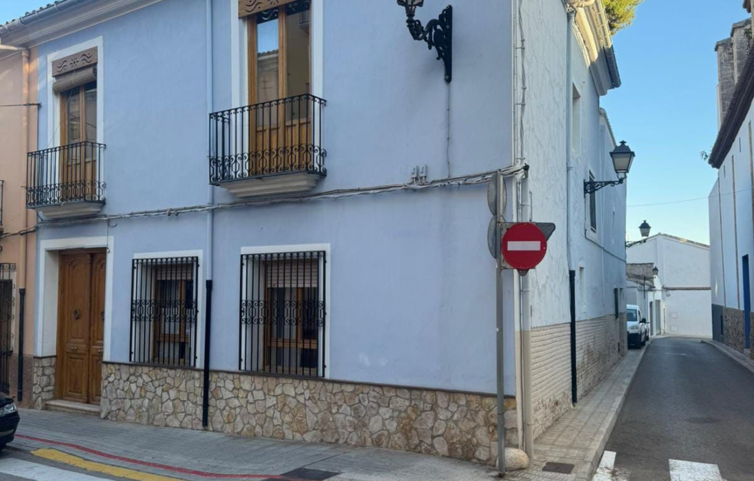 Casa de pueblo 